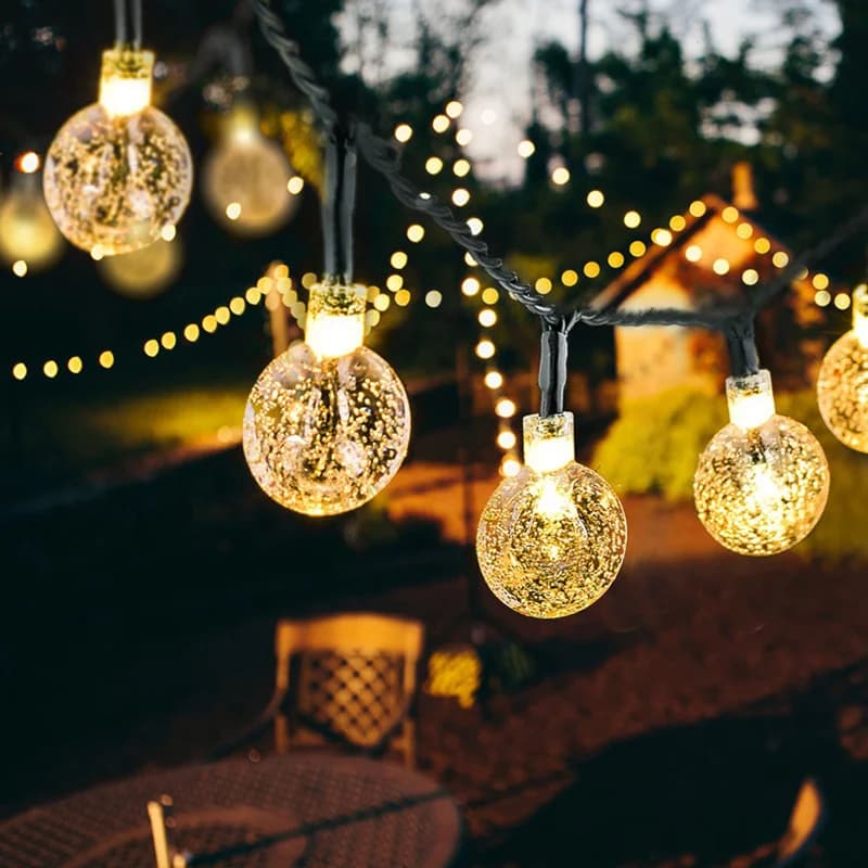 Guirlande LED blanc chaud à énergie solaire avec bulles