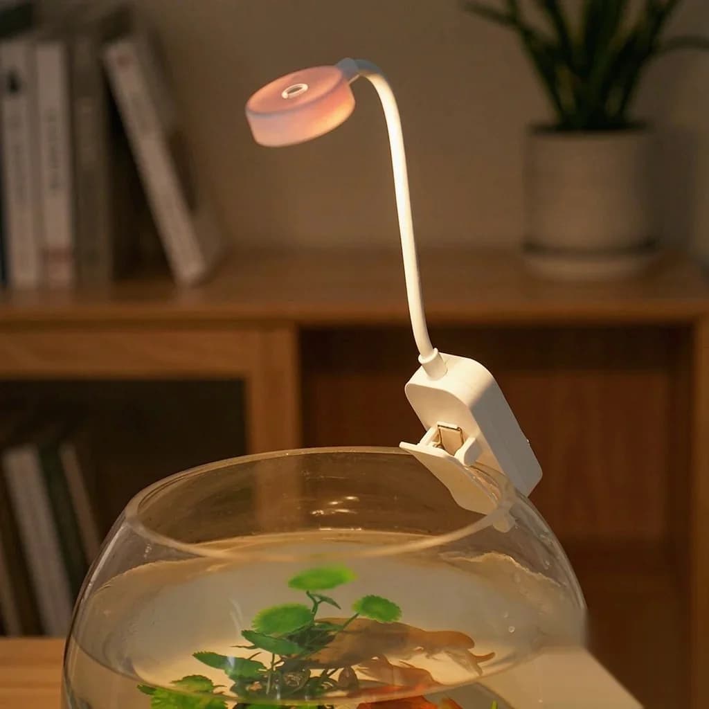 Lampe de lecture LED à pince dimmable sur piles